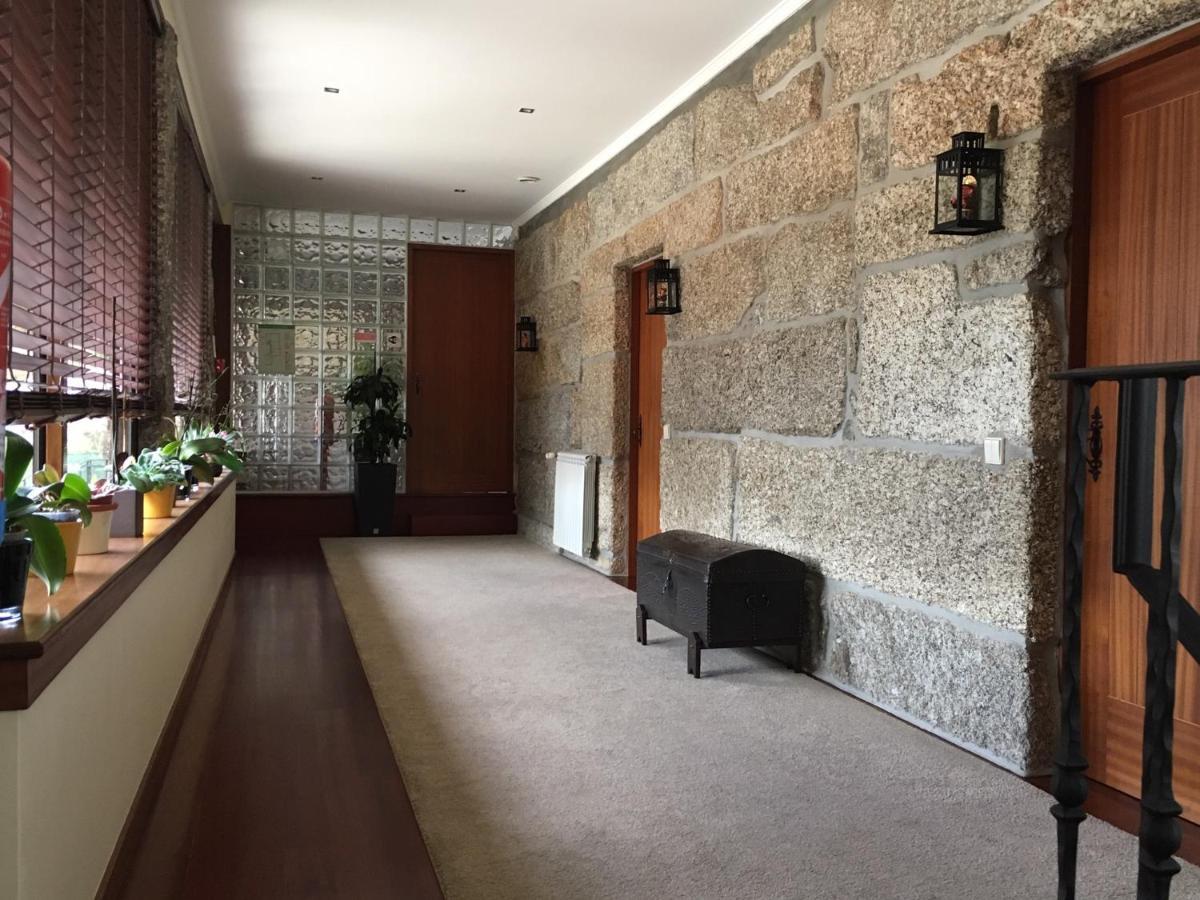 Bergui Guesthouse - Guimarães Eksteriør bilde