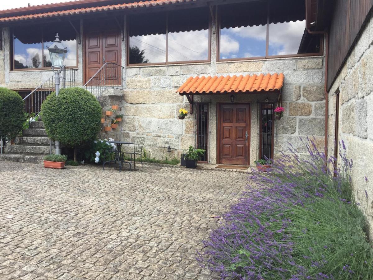 Bergui Guesthouse - Guimarães Eksteriør bilde