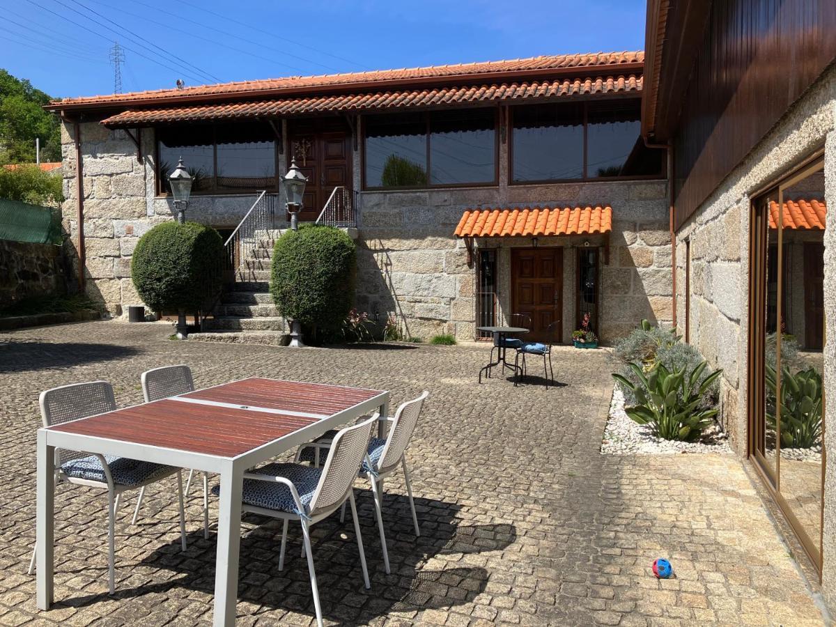 Bergui Guesthouse - Guimarães Eksteriør bilde