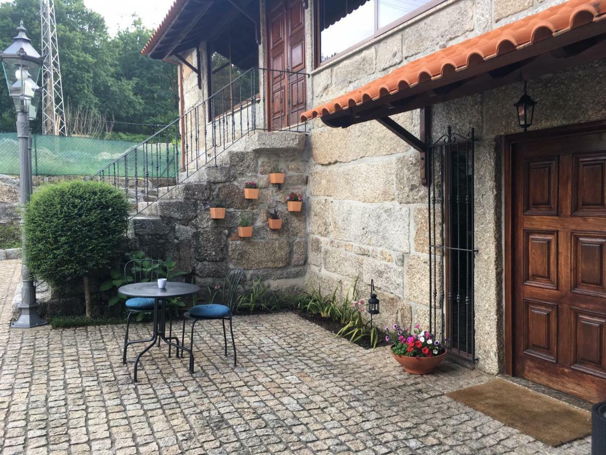 Bergui Guesthouse - Guimarães Eksteriør bilde